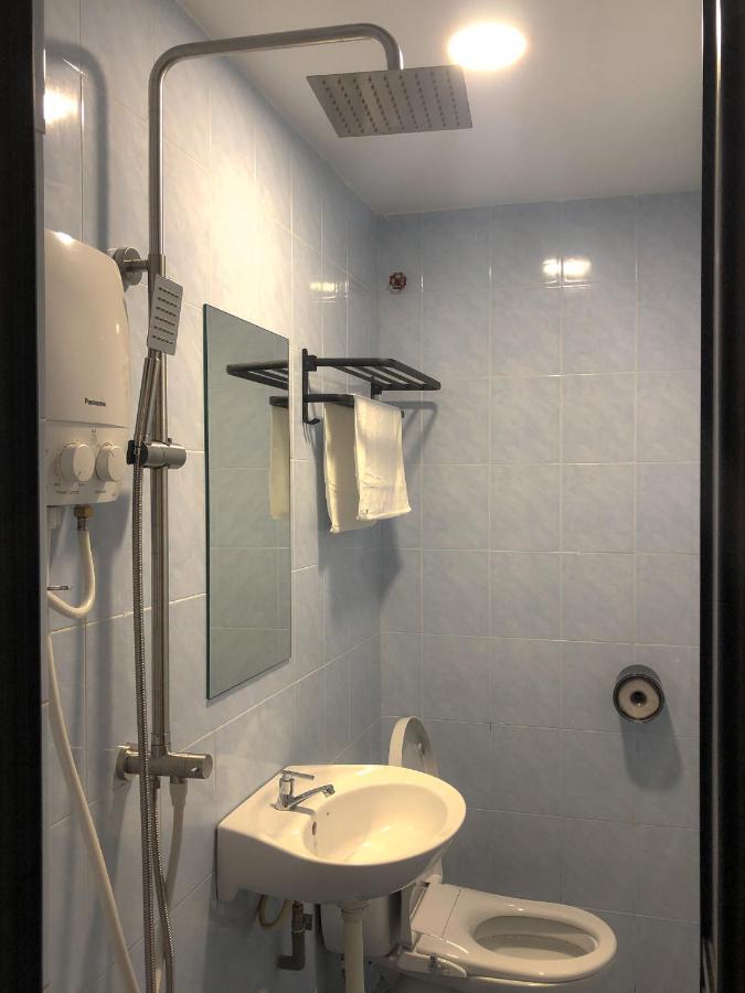 Hako Xpress Tmn Skudai Baru Hotel Eksteriør billede